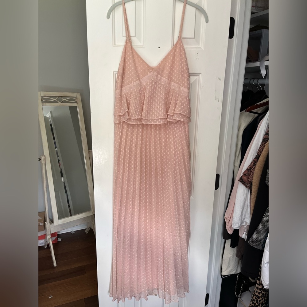 Gorgeous Gianni Bini Swiss dot light pink midi dress size 8
